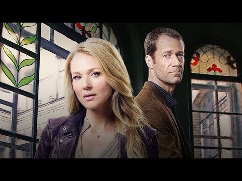 Framed for Murder: A Fixer Upper Mystery'