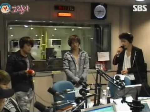100518 Young Street Super Junior - K.R.Y sing 응결 Coagulation live