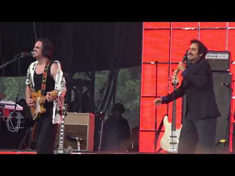 Feu! Chatterton - Compagnons (Live) Paris, We Love Green 2026
