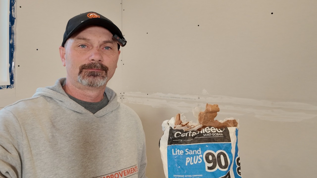 How To Prefill Drywall Joints With Hot Mud before taping joints