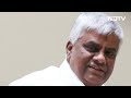Prajwal Revanna Sex Scandal Case: Jail से रिहा होने पर HD Revanna ने कहा, अदालत का हर आदेश मानेंगे  - 01:51 min - News - Video