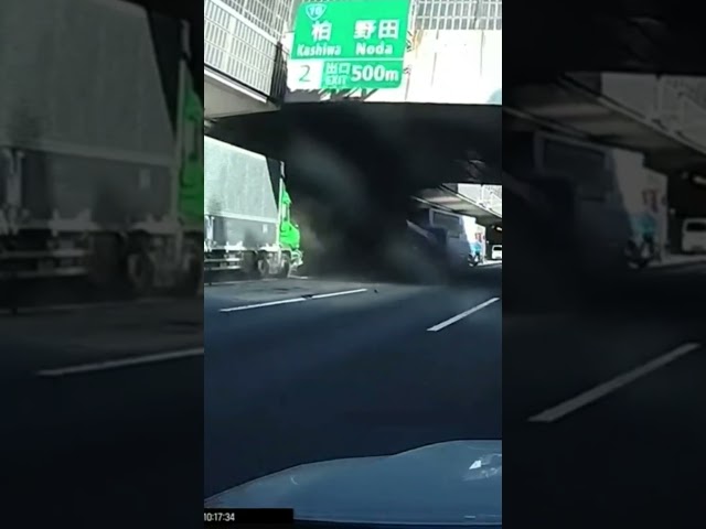 大型トラック事故大破・・#shorts #ドライブレコーダー #迷惑運転 #危険運転 #事故