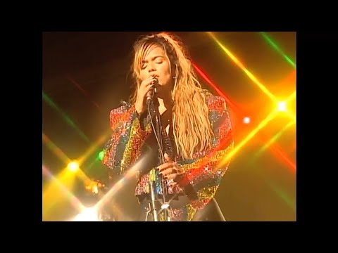KAROL G - CUANDO ME MUERA TE OLVIDO (Official Video / La PremiEre)