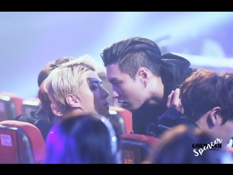 EXO - OPV HUNLAY ♥ SEHUN AND LAY (Let Me Love You)