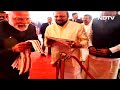 PM Modi South Mission: PM मोदी के दक्षिण भारत वाले दांव में क्या है? | Sach Ki Padtaal  - 16:44 min - News - Video