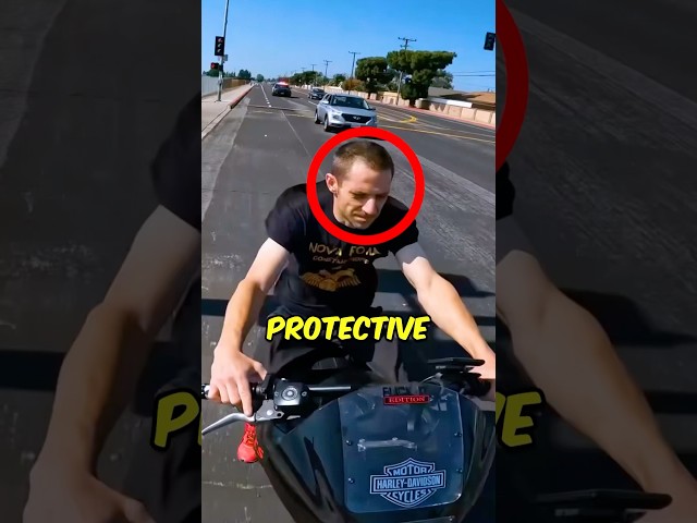 Suspicious Biker Gets Pulled Over ! 😨