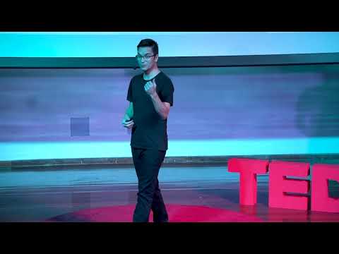 Como liderar para um mundo melhor? | Michael Oliveira | TEDxUFABC