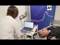 Un chaleco de alta tecnología ayuda a los médicos a predecir los infartos  - 01:27 min - News - Video