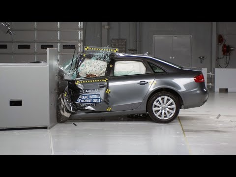 Видео краш-теста Audi A4 B8 с 2007 года