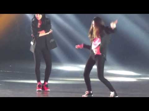 f(x) / Krystal Victoria Dancetime 20131224 SMTOWNWEEK