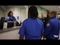 What it’s like to work for the TSA amid the holiday travel rush  - 02:23 min - News - Video