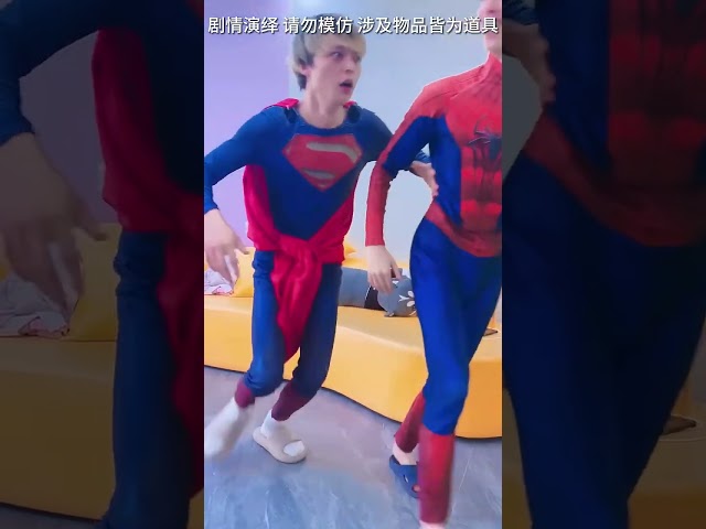 How Did The Superwoman Make The Other Person Open The Door #Superman #Spiderman