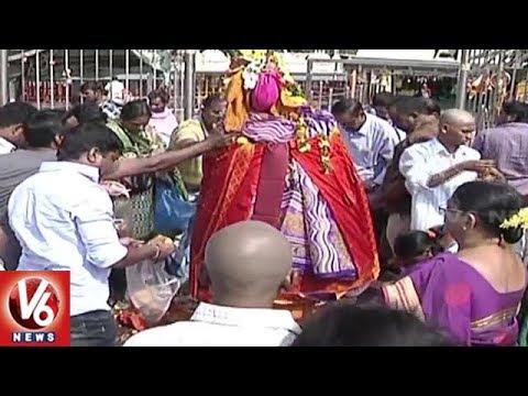 Medaram Jathara devotees irked with lack of facilities
