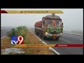 Dense fog on Hyderabad- Vijayawada highway