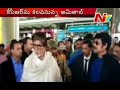 Nagarjuna receives Amitabh Bachchan at Shamshabad airport