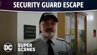 DC Super Scenes: Security Guard