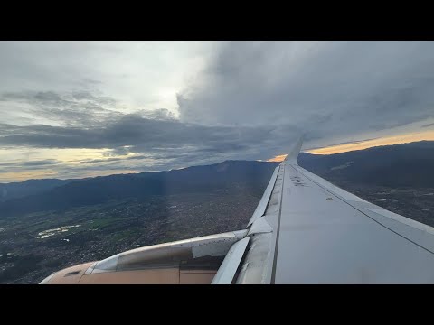 Flight attendant, prepare for arrival #superairjet #travel #padang #padangpariaman #sumaterabarat 