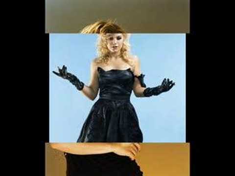 kelly clarkson addicted