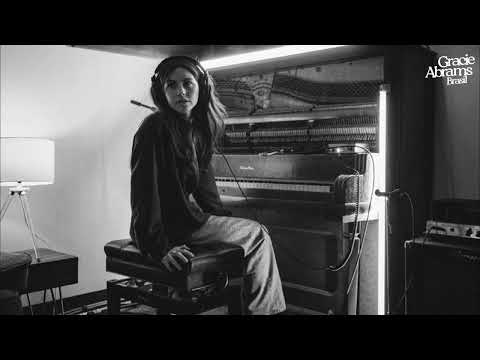 Gracie Abrams - Painkillers (tradução/legendado)