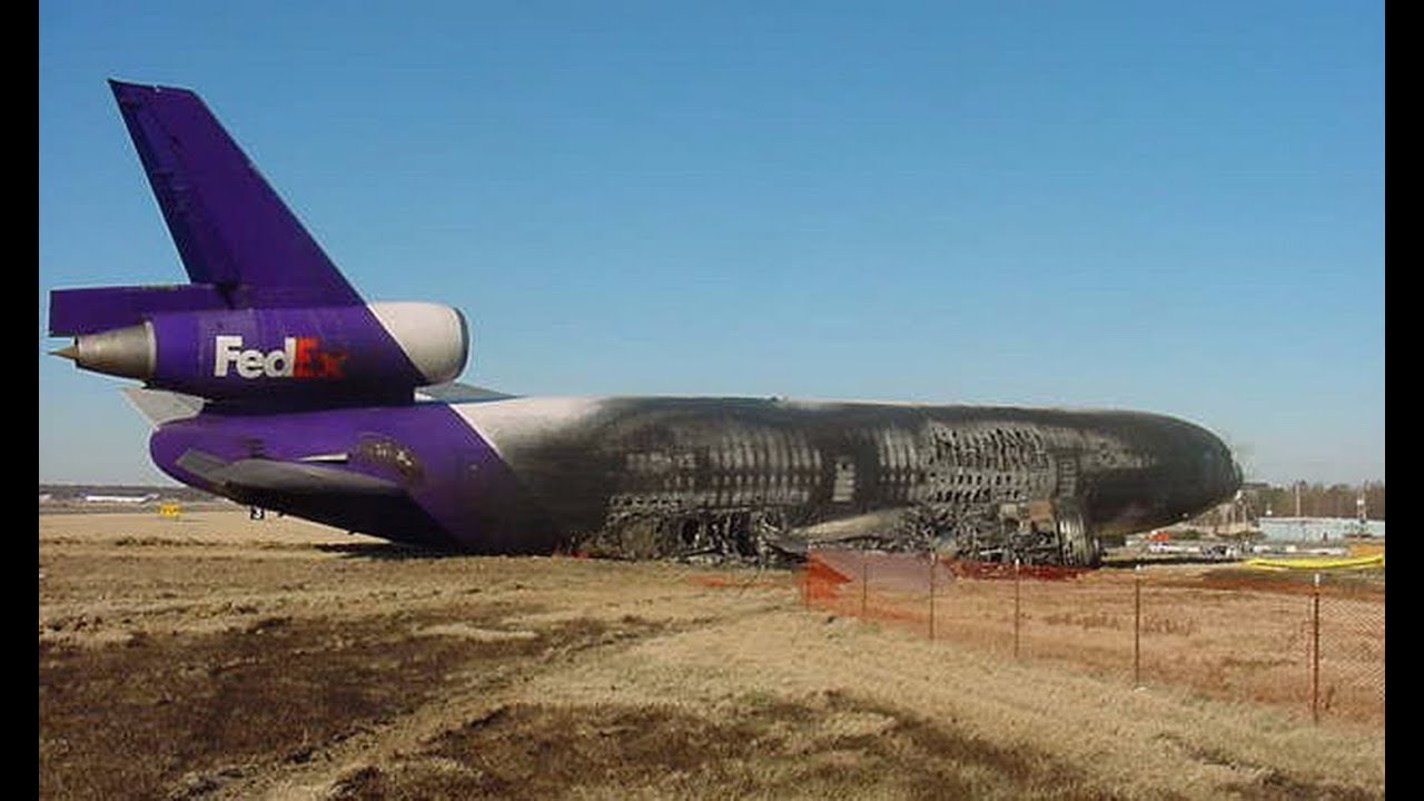 FedEx Flight 647 Boeing MD-10-10F (MD-10) Aircraft N364FE Crash On ...