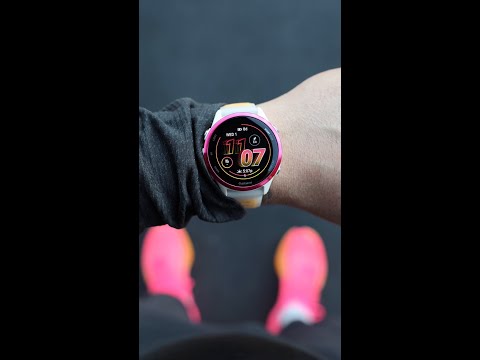 Forerunner 570 lunette aluminium rose et bracelet ivoire/orange.mp4
