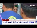 Lok Sabha Election 7th Phase Voting: Mandi में अभिनेत्री Kangana Ranaut ने किया मतदान - 05:51 min - News - Video