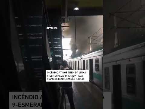 Incêndio atinge trem da linha 9-Esmeralda, operada pela ViaMobilidade, em São Paulo #shorts