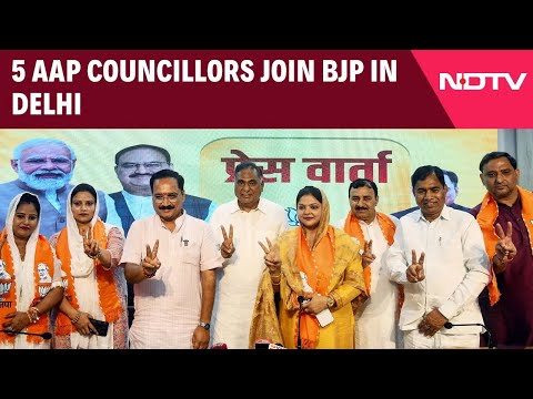Aam Aadmi Party Delhi | 5 AAP Councillors Cross Over To BJP In Delhi And Other Top News