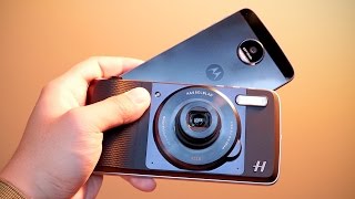 This Turns Your Phone into a Camera