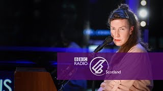 Kathryn Joseph - Weight (The Quay Sessions)