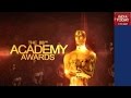 Priyanka Chopra Mesmerizes everyone at the Oscars 2016 Red Carpet
