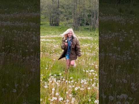 Представь :деревня, 5 утра. Внутри только спокойствие и предвкушение лета. ☀️