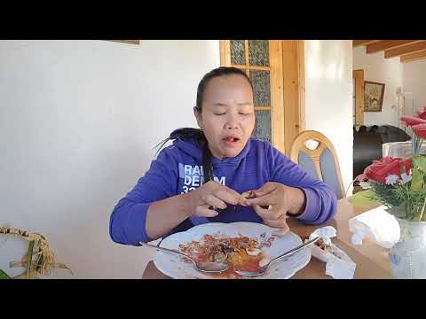 อร่อยจนน้ำส้มตำที่เหลือไม่ทิ้งไปทอดปลามากินต่อจนหมดเกลี้ยงจาน