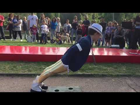 mini Michael Jackson - Luca Pardini 7 years old (iMichael) Anti-Gravity Lean