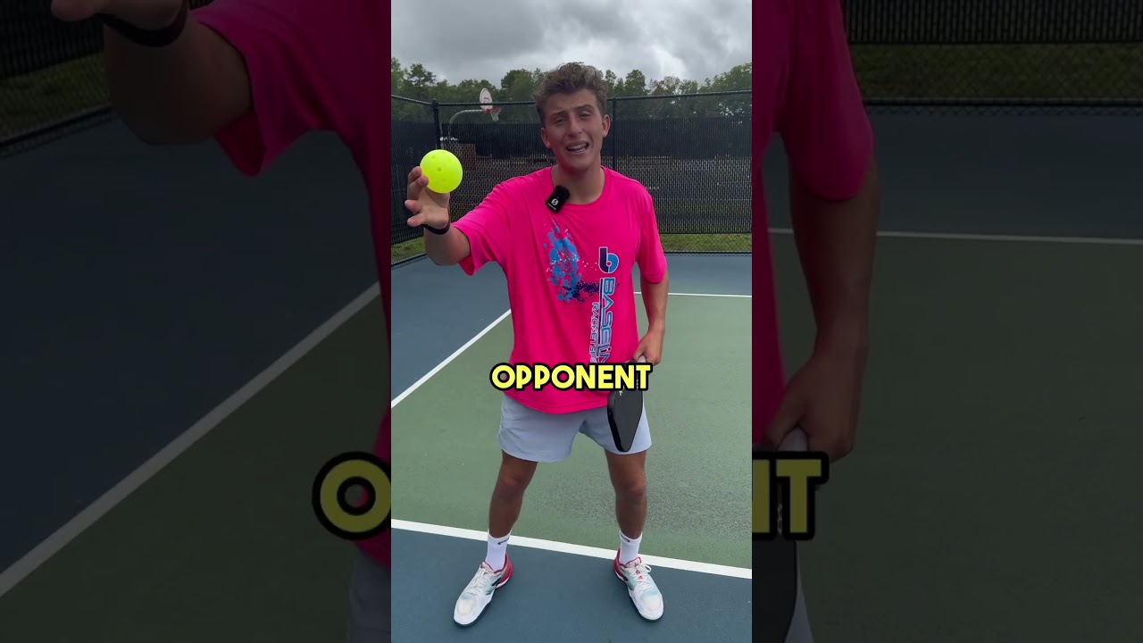 How to handle aggressive dinks! 🗡️🛡️ #pickleball #pickleballtips #shorts