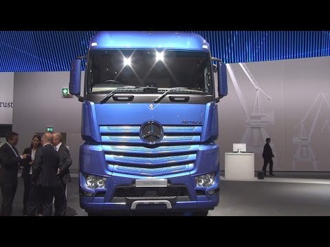 Mercedes-Benz Actros 2648 LS 6x4 Tractor Truck (2017) Exterior and Interior in 3D