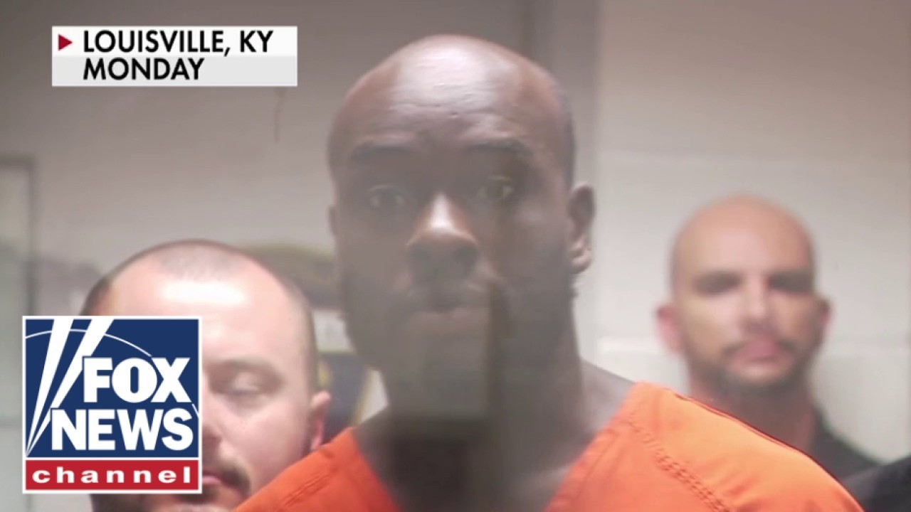 NEW: Career criminal out on 'shock probation' allegedly kidnaps mom, kids