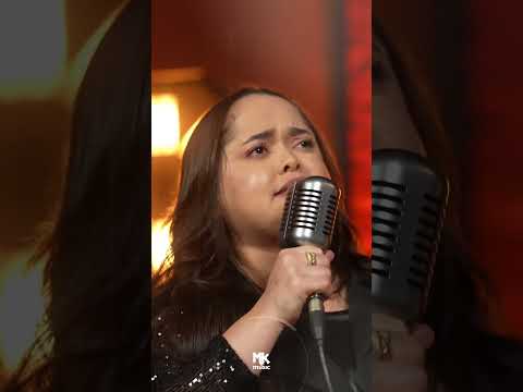 Vai ser forte! 🔥 Separamos um trechinho da canção #ÉNaMinhaPresença pra você usar bastante!