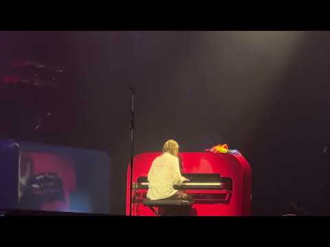 girl in red - A Night to Remember [short] (Live @ AFAS Live, Amsterdam)