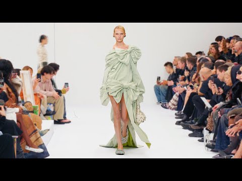 Acne Studios | Spring/Summer 2025 | Paris Fashion Week