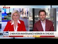 WATCH: Maintenance worker robbed by two men at gunpoint in Chicago  - 04:34 min - News - Video