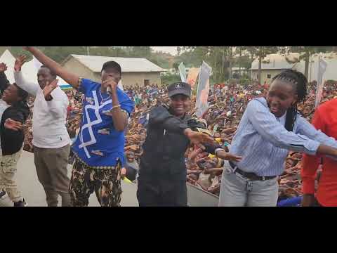 Ni imyaka 20 y'amateka atoroshye mu muziki - SENDERI akomeje guha Abanyarwanda ibyishimo