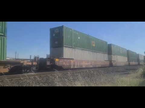 Union Pacific 5556 leads an intermodal in Roseville, CA