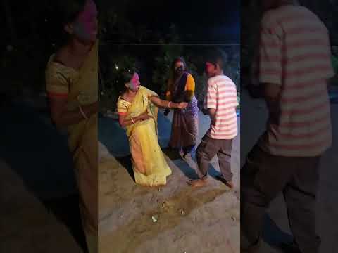 Is baar ki Holi… sabke saath thi, bas mere bina 😔”