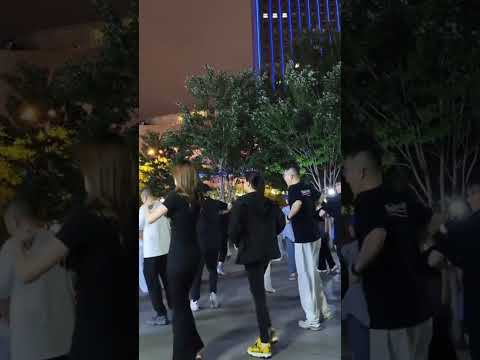 #dance #bestshuffle #fashion #dancer #trend #shuffle #cuttingshapes #shuffling #trending #dancing