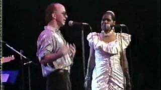 Blues Brothers Band Feat. Carla Thomas and Paul Shaffer - Tramp