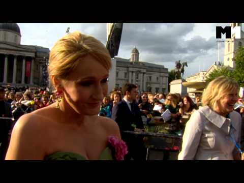 Harry Potter and the Deathly Hallows : Part 2 | J. K. Rowling red carpet interview (2011)