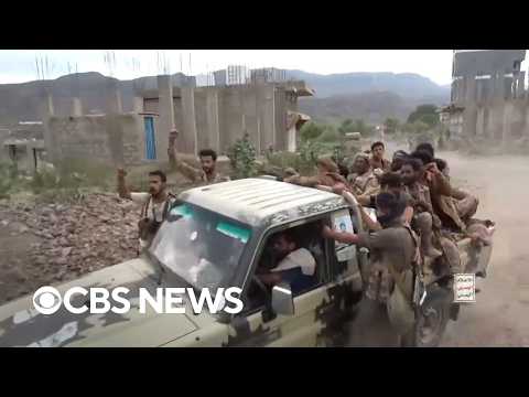 Houthi strikes on Saudi capital intensify after airport attack