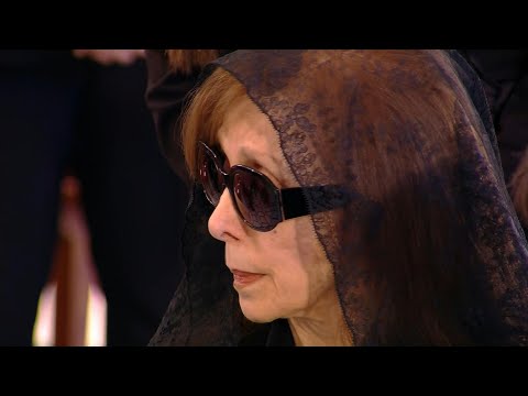 Lebanon's top singer Fairuz attends her son's funeral, musician Ziad Rahbani | AFP