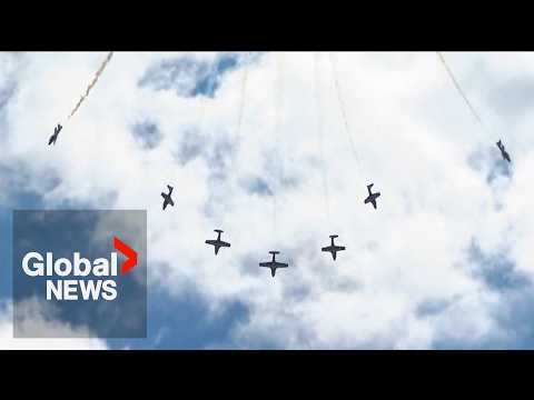 第77回カナダ国際航空ショーで伝説のスノーバーズに別れ